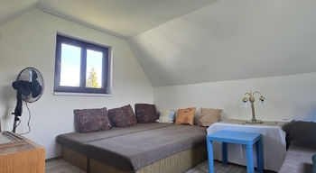 ložnice v podkroví - Prodej pozemku 590 m², Zbrašín