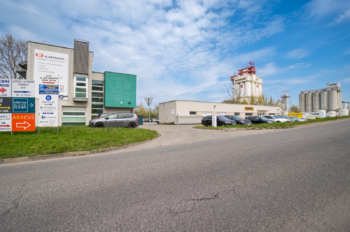 Pronájem garáže 61 m², Praha 9 - Čakovice