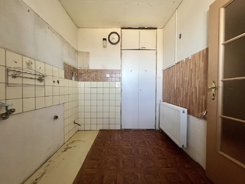 Prodej domu 119 m², Chbany