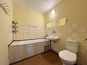 Prodej domu 119 m², Chbany