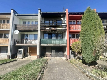 Prodej domu 119 m², Chbany