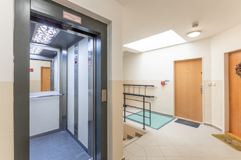 Pronájem bytu 2+kk v osobním vlastnictví 67 m², Praha 5 - Radotín