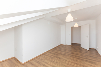 Pronájem bytu 2+kk v osobním vlastnictví 67 m², Praha 5 - Radotín