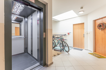 Pronájem bytu 2+kk v osobním vlastnictví 67 m², Praha 5 - Radotín