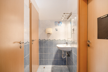 Pronájem výrobních prostor 1270 m², Rudná