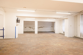 Pronájem výrobních prostor 1270 m², Rudná