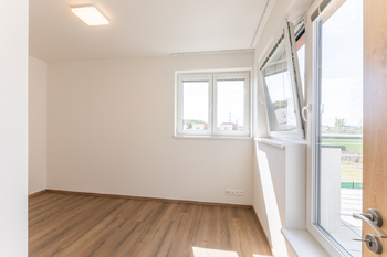 Pronájem domu 107 m², Praha 9 - Hostavice