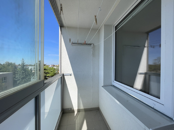 Prodej bytu 3+1 v osobním vlastnictví 65 m², Praha 9 - Horní Počernice