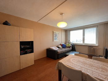 Prodej bytu 3+1 v osobním vlastnictví 65 m², Praha 9 - Horní Počernice