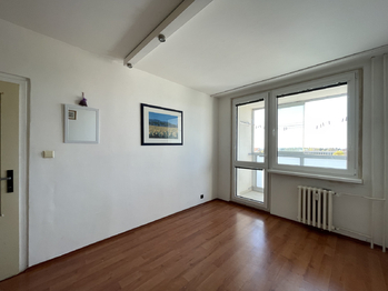 Prodej bytu 3+1 v osobním vlastnictví 65 m², Praha 9 - Horní Počernice