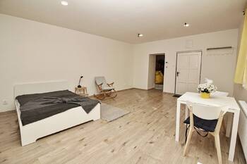 Pronájem bytu 1+1 v osobním vlastnictví 40 m², Žatec