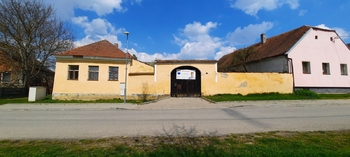 čelní pohled na dům - Prodej chaty / chalupy 188 m², Dešná 