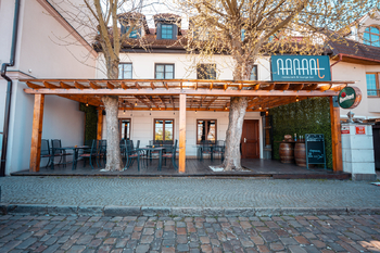 Pronájem restaurace 450 m², Praha 6 - Střešovice