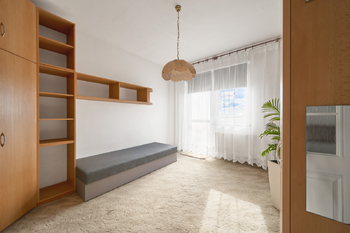 Ložnice - Prodej bytu 2+kk v osobním vlastnictví 51 m², Hradec Králové