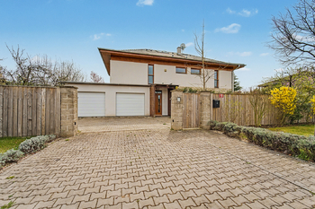 Pronájem domu 188 m², Herink
