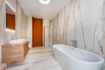 Prodej bytu 5+kk v osobním vlastnictví 172 m², Praha 4 - Braník