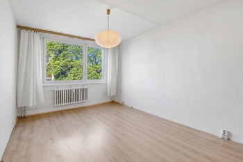Prodej bytu 3+1 v družstevním vlastnictví 53 m², Praha 4 - Lhotka