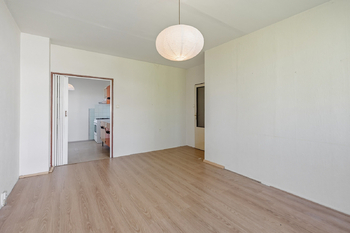 Prodej bytu 3+1 v družstevním vlastnictví 53 m², Praha 4 - Lhotka