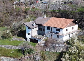 Pohled na dům - Prodej domu 300 m², Valle d'Aosta 