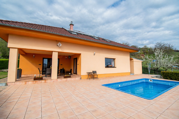 Prodej domu 237 m², Miřejovice