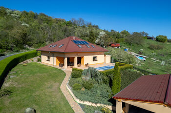 Prodej domu 237 m², Miřejovice