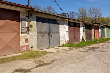 Lucie Krechterová I +420 721 415 122 I lucie.krechterova@remax.cz - Prodej garáže 23 m², Orlová