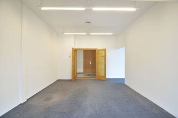 Pronájem kancelářských prostor 100 m², Hradec Králové