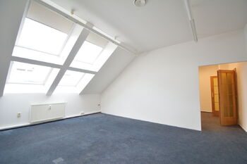 Pronájem kancelářských prostor 100 m², Hradec Králové