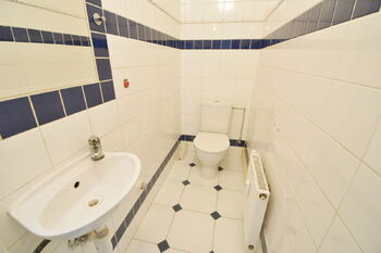 Pronájem kancelářských prostor 100 m², Hradec Králové