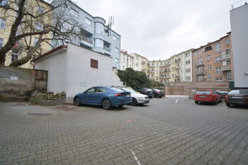 Pronájem kancelářských prostor 100 m², Hradec Králové
