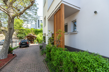 Pronájem bytu 3+kk v osobním vlastnictví 105 m², Praha 10 - Strašnice