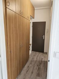 Pronájem bytu 2+kk v osobním vlastnictví 42 m², Praha 6 - Břevnov