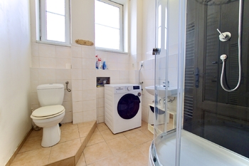 Pronájem bytu 1+1 v osobním vlastnictví 57 m², Hradec Králové