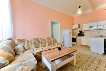 Pronájem bytu 1+1 v osobním vlastnictví 57 m², Hradec Králové