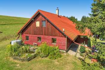 Prodej rodinného domu, Rokytnice v Orlických horách - pohled n adům - Prodej chaty / chalupy 201 m², Rokytnice v Orlických horách