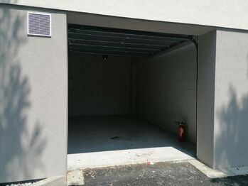Pronájem garáže 44 m², České Budějovice