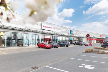 Prodej bytu 1+kk v osobním vlastnictví 34 m², Praha 10 - Dolní Měcholupy