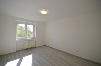 Pronájem bytu 1+1 v osobním vlastnictví 28 m², Kladno