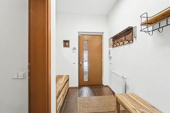 Prodej domu 220 m², Hrusice