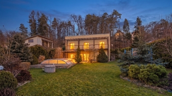 Prodej domu 220 m², Hrusice