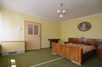 Prodej domu 300 m², Miličín