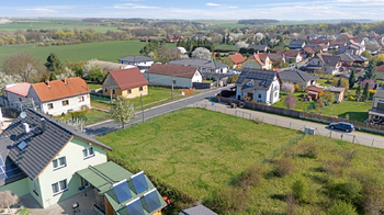 Prodej pozemku 1032 m², Tuklaty