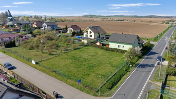 Prodej pozemku 1032 m², Tuklaty