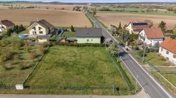 Prodej pozemku 1032 m², Tuklaty