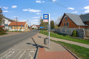 Prodej pozemku 1032 m², Tuklaty