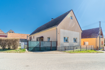 Prodej domu 98 m², Měcholupy