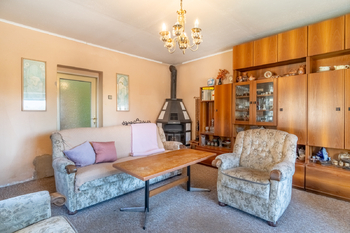 Prodej domu 98 m², Měcholupy