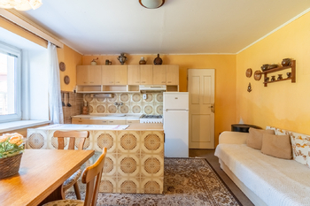 Prodej domu 98 m², Měcholupy