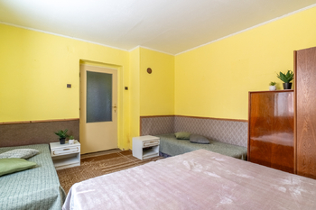 Prodej domu 98 m², Měcholupy