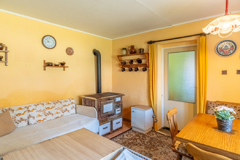 Prodej domu 98 m², Měcholupy